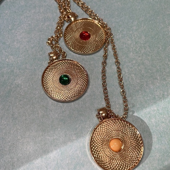 Exotic Coin Jewel Layered Gold Necklace - Picture 12 of 15
